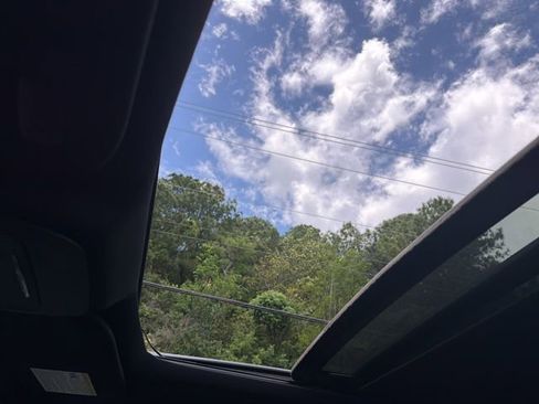 Used 2022 Ford F150 Lariat w/ Equipment Group 502A High AWD/4WD image 13