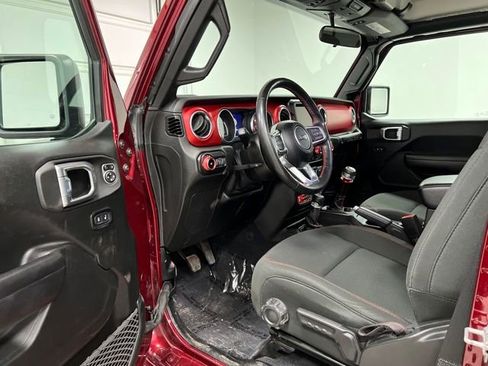 Used 2021 Jeep Wrangler Unlimited Rubicon w/ Cold Weather Group image 20