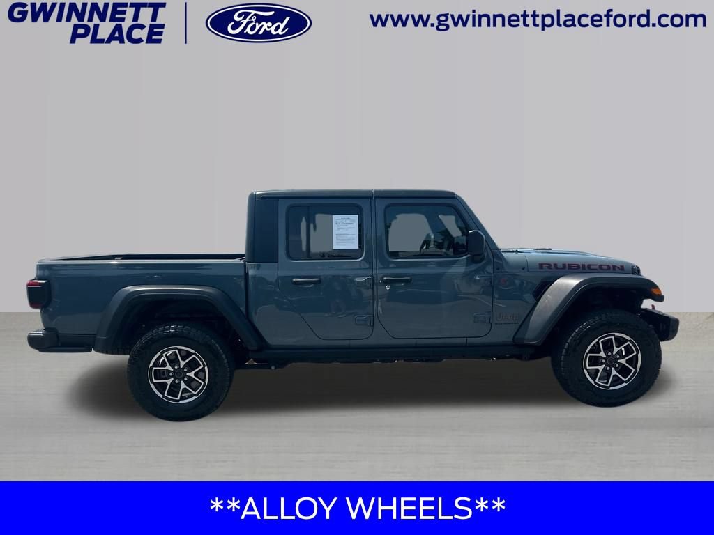 Used 2025 Jeep Gladiator Rubicon AWD/4WD image 4