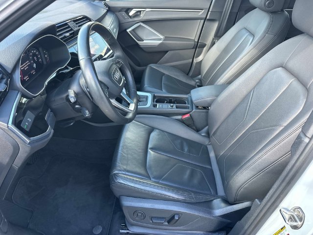 Used 2025 Audi Q3 2.0T Premium AWD/4WD image 21