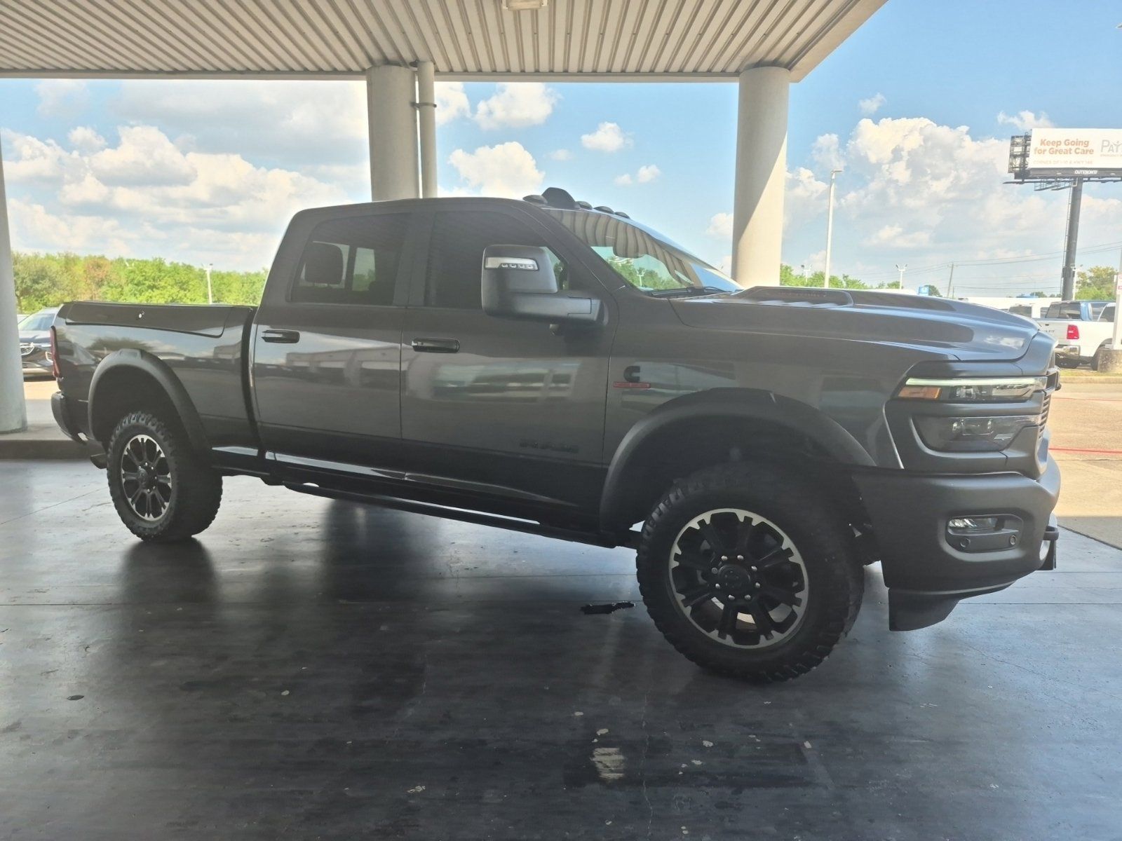Used 2025 RAM 2500 Rebel w/ Rebel Level 2 Equipment Group AWD/4WD image 4