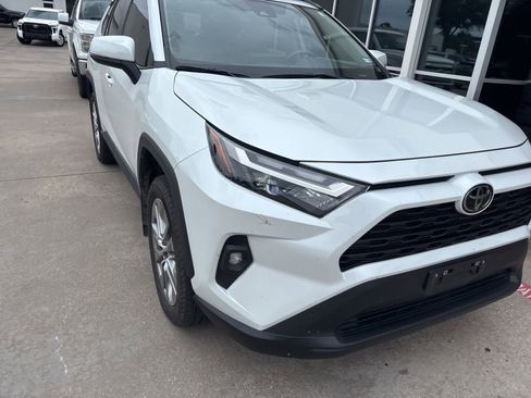 Used 2023 Toyota RAV4 XLE Premium FWD image 13