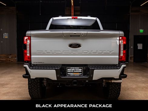 Used 2026 Ford F250 XLT w/ XLT Premium Package image 8