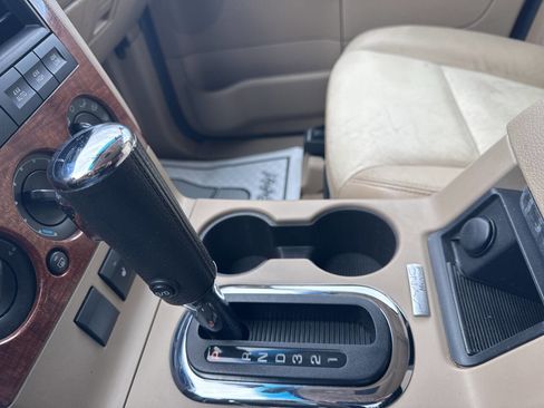 Used 2009 Ford Explorer Eddie Bauer image 31