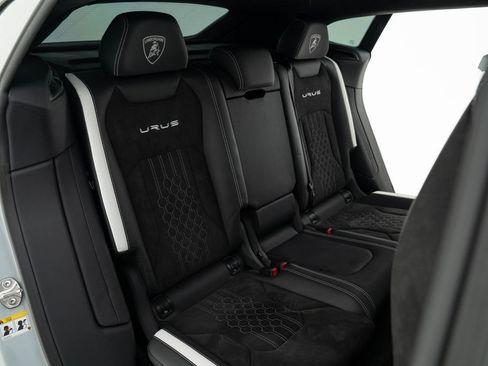 Used 2024 Lamborghini Urus S AWD/4WD image 40