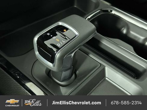 New 2026 Chevrolet Silverado 1500 ZR2 image 32