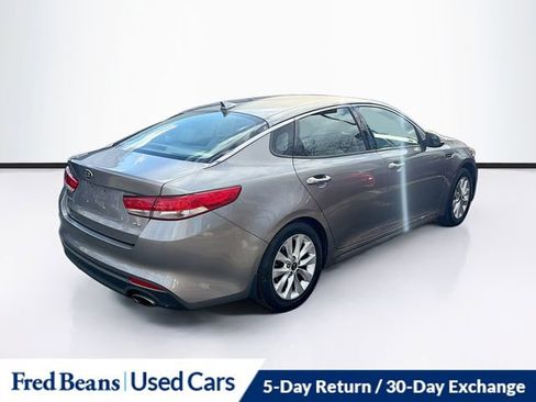 Used 2018 Kia Optima EX image 8