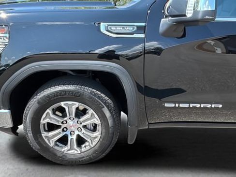 Used 2025 GMC Sierra 1500 SLT RWD image 35