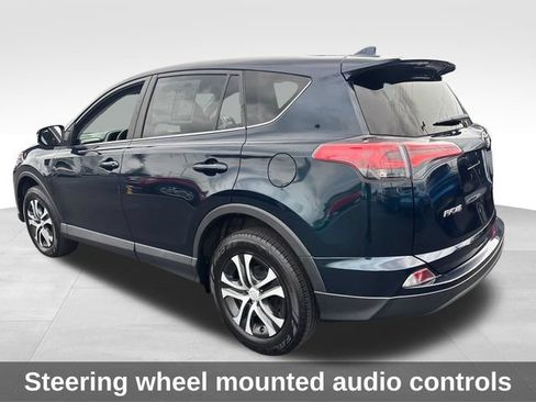 Used 2018 Toyota RAV4 LE w/ Carpet Mat Package AWD/4WD image 3