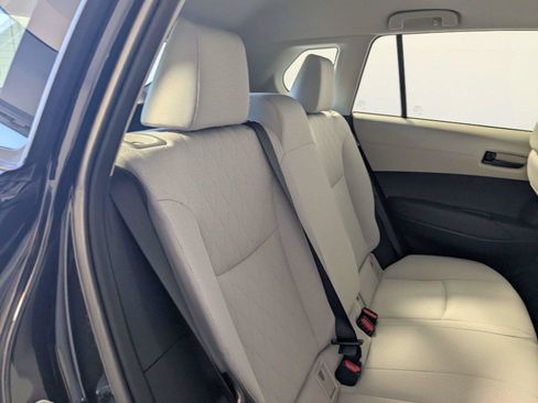 Used 2025 Toyota Corolla Cross L FWD image 26