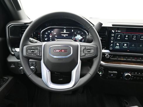 New 2026 GMC Sierra 1500 SLE w/ Preferred Package image 10
