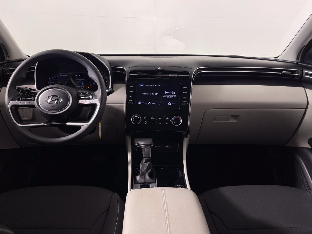 Certified 2024 Hyundai Tucson SE FWD image 15