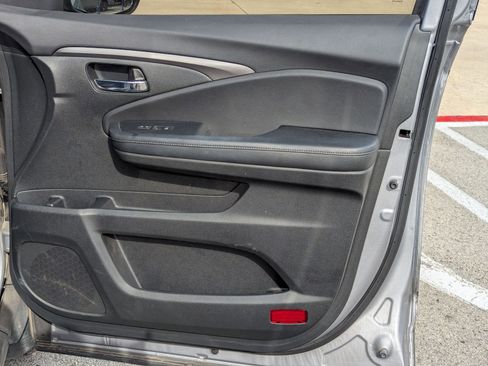 Used 2019 Honda Passport Sport image 28