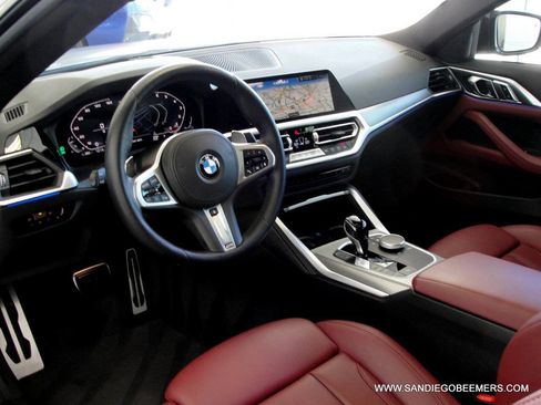 Used 2023 BMW M440i Coupe w/ Premium Package RWD image 31
