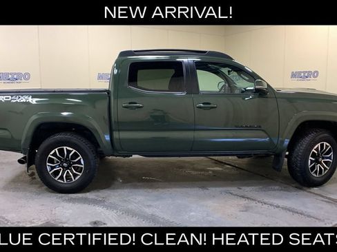 Used 2021 Toyota Tacoma TRD Sport w/ Technology Package AWD/4WD image 2