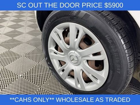 Used 2013 MAZDA MAZDA2 Sport FWD image 13