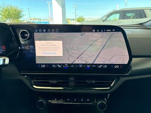 New 2026 Chevrolet Equinox EV RS image 18