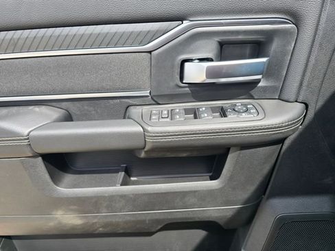 Used 2025 RAM 2500 Big Horn AWD/4WD image 21