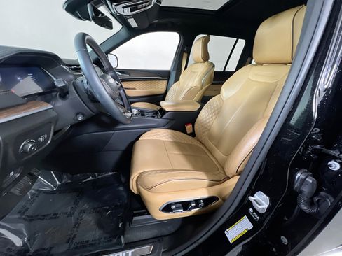 Used 2023 Jeep Grand Cherokee Summit w/ Adv Protech Group IV image 22