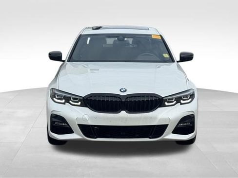 Certified 2022 BMW 330i xDrive Sedan w/ M Sport Package image 13