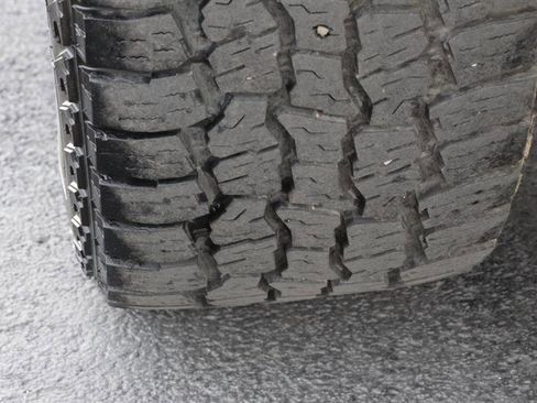 Used 2021 GMC Canyon Denali image 44