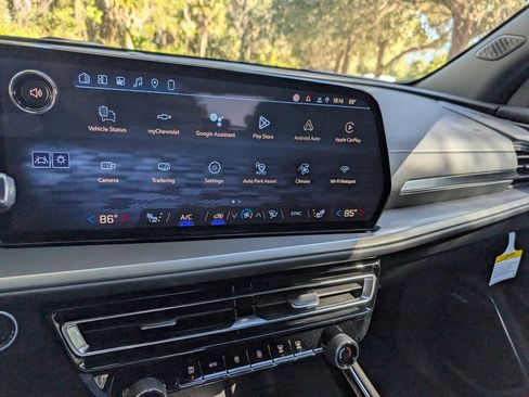 New 2026 Chevrolet Traverse LT image 24