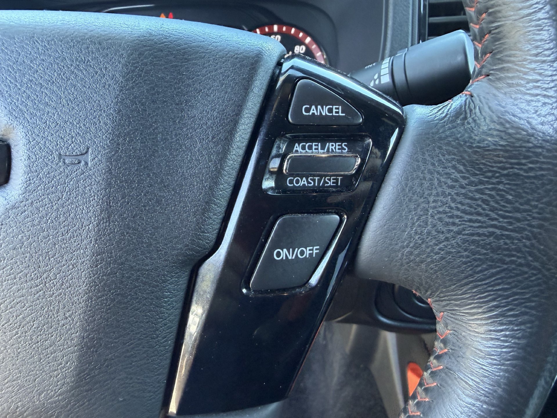 Used 2023 Nissan Frontier Pro-X w/ Tow Package RWD image 8