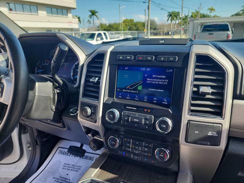 Used 2020 Ford F450 Lariat w/ Lariat Ultimate Package image 31