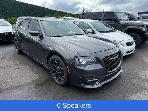 Used 2019 Chrysler 300 S w/ 300S Premium Group 2 AWD/4WD image 2