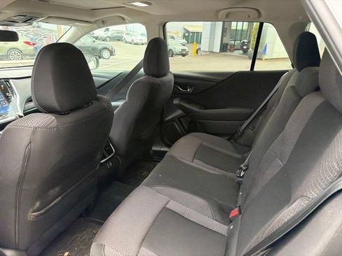 Used 2024 Subaru Outback Premium AWD/4WD image 5