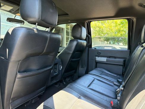 Used 2015 Ford F250 Lariat w/ Chrome Package AWD/4WD image 4