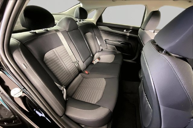 New 2026 Kia K5 LXS FWD image 11
