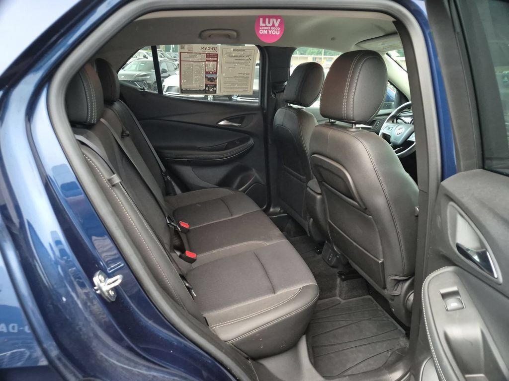 Used 2023 Buick Encore GX Select w/ Safety Package II AWD/4WD image 34