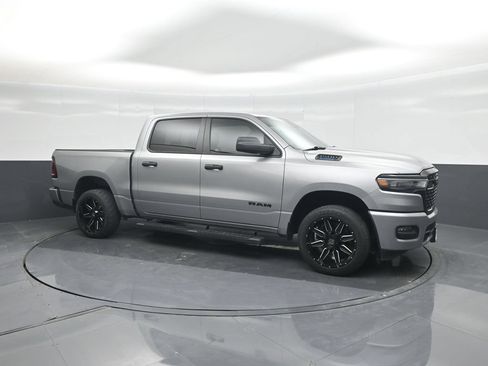 Used 2025 RAM 1500 Tradesman w/ Night Edition AWD/4WD image 11