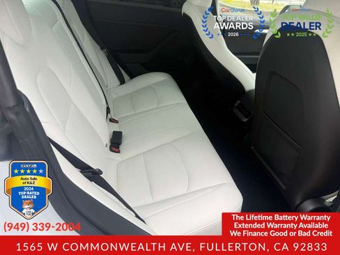 Used 2022 Tesla Model 3 Long Range AWD/4WD image 18