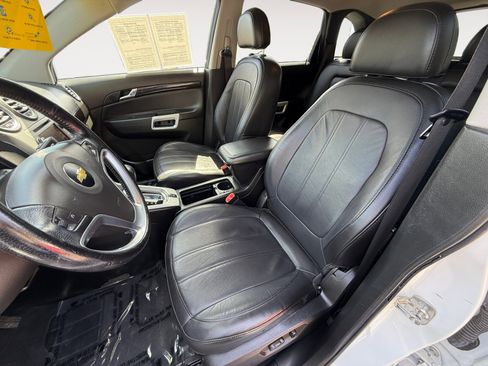 Used 2014 Chevrolet Captiva Sport LT w/ Convenience Package FWD image 10