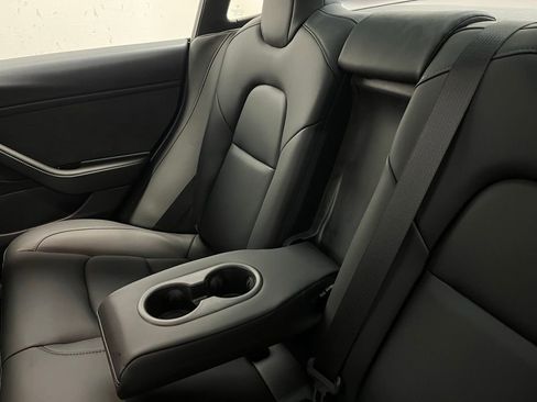 Used 2020 Tesla Model 3 Long Range image 15