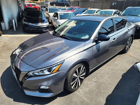 Used 2020 Nissan Altima 2.5 SR image 7