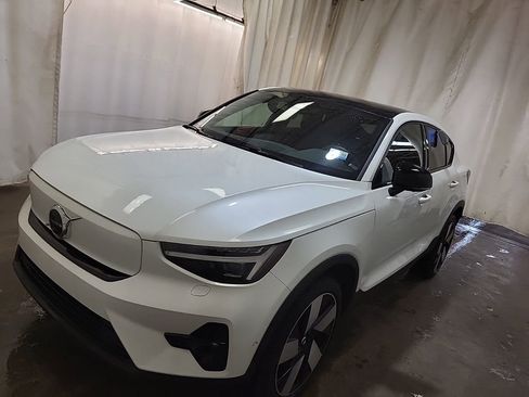 Used 2023 Volvo C40 P8 Recharge Ultimate w/ Protection Package Premier image 1