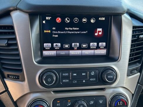 Used 2016 GMC Yukon Denali w/ Open Road Package AWD/4WD image 13