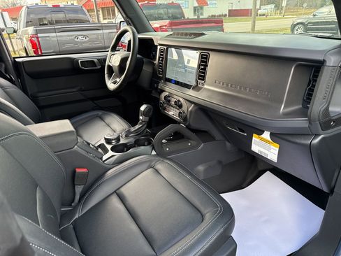New 2025 Ford Bronco Badlands AWD/4WD image 29