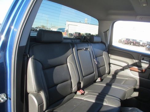 Used 2018 GMC Sierra 1500 SLT w/ SLT Premium Package image 22