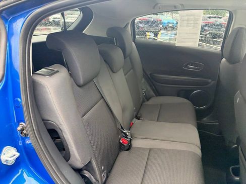 Used 2022 Honda HR-V EX image 13
