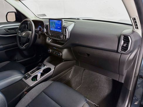 Used 2021 Ford Bronco Sport Outer Banks AWD/4WD image 32