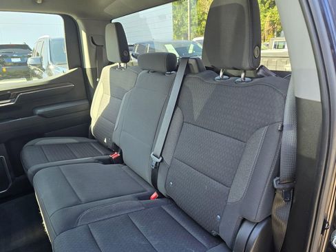 Used 2022 Chevrolet Silverado 1500 LT image 17