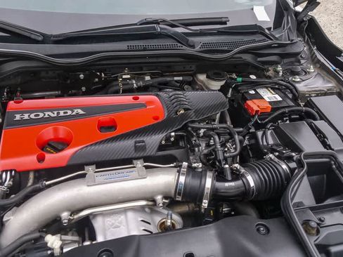 Used 2018 Honda Civic Type R image 24