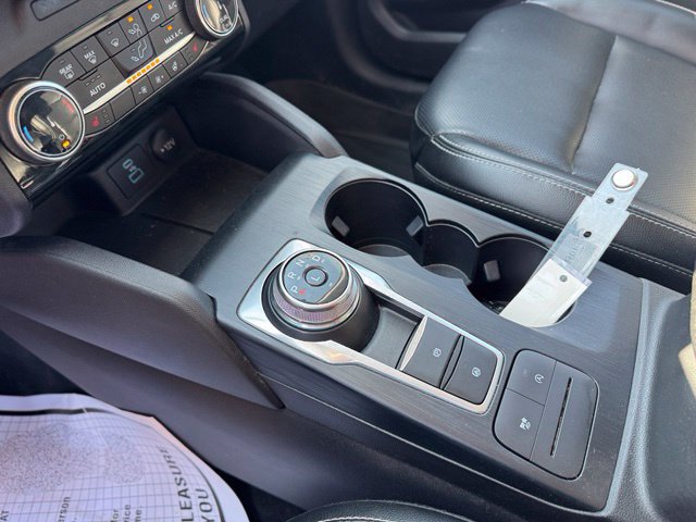 Used 2022 Ford Escape SEL AWD/4WD image 18