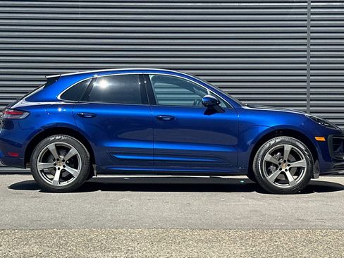 Used 2024 Porsche Macan image 9