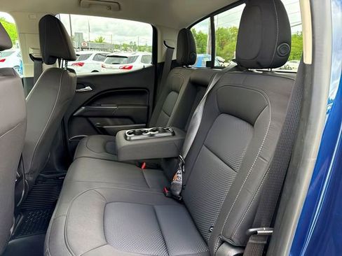 Used 2020 Chevrolet Colorado LT w/ LT Convenience Package AWD/4WD image 22