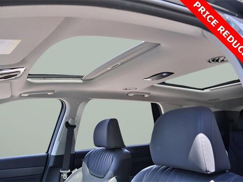 Used 2024 Hyundai Palisade Limited image 12